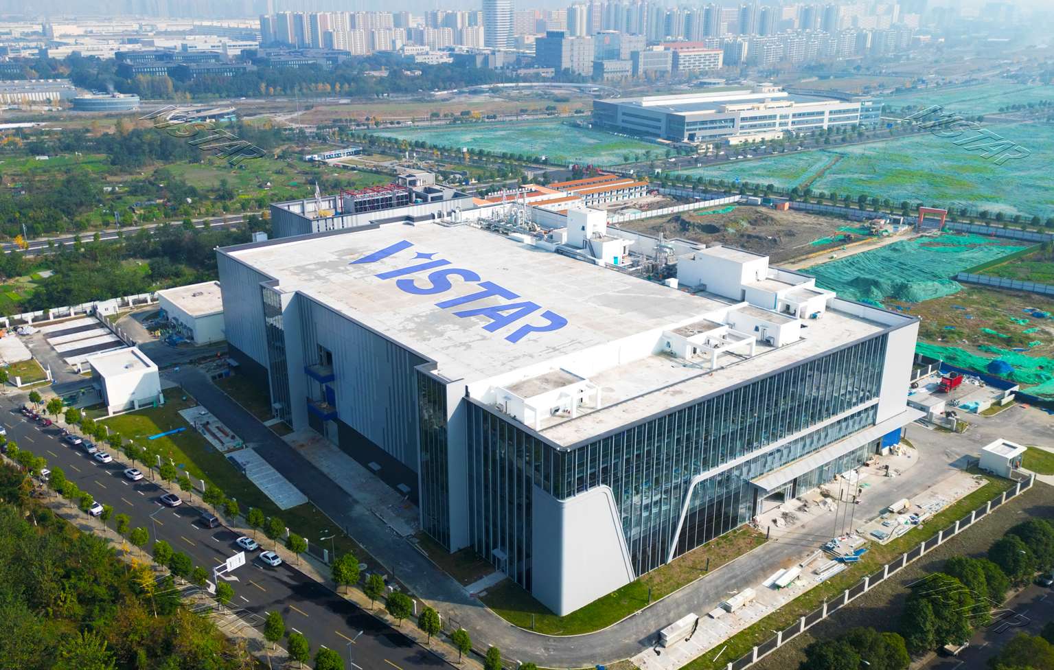 公司总部大楼实拍.jpg